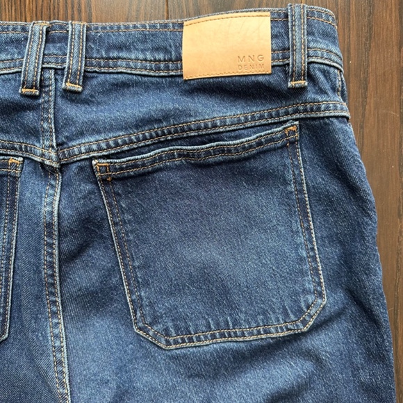 MNG Dark Wash Blue Denim Flared Jeans with Pockets - Size 8 - Picture 10 of 17